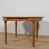 Table à manger ronde extensible et chaises du milieu du siècle de McIntosh, années 1960
