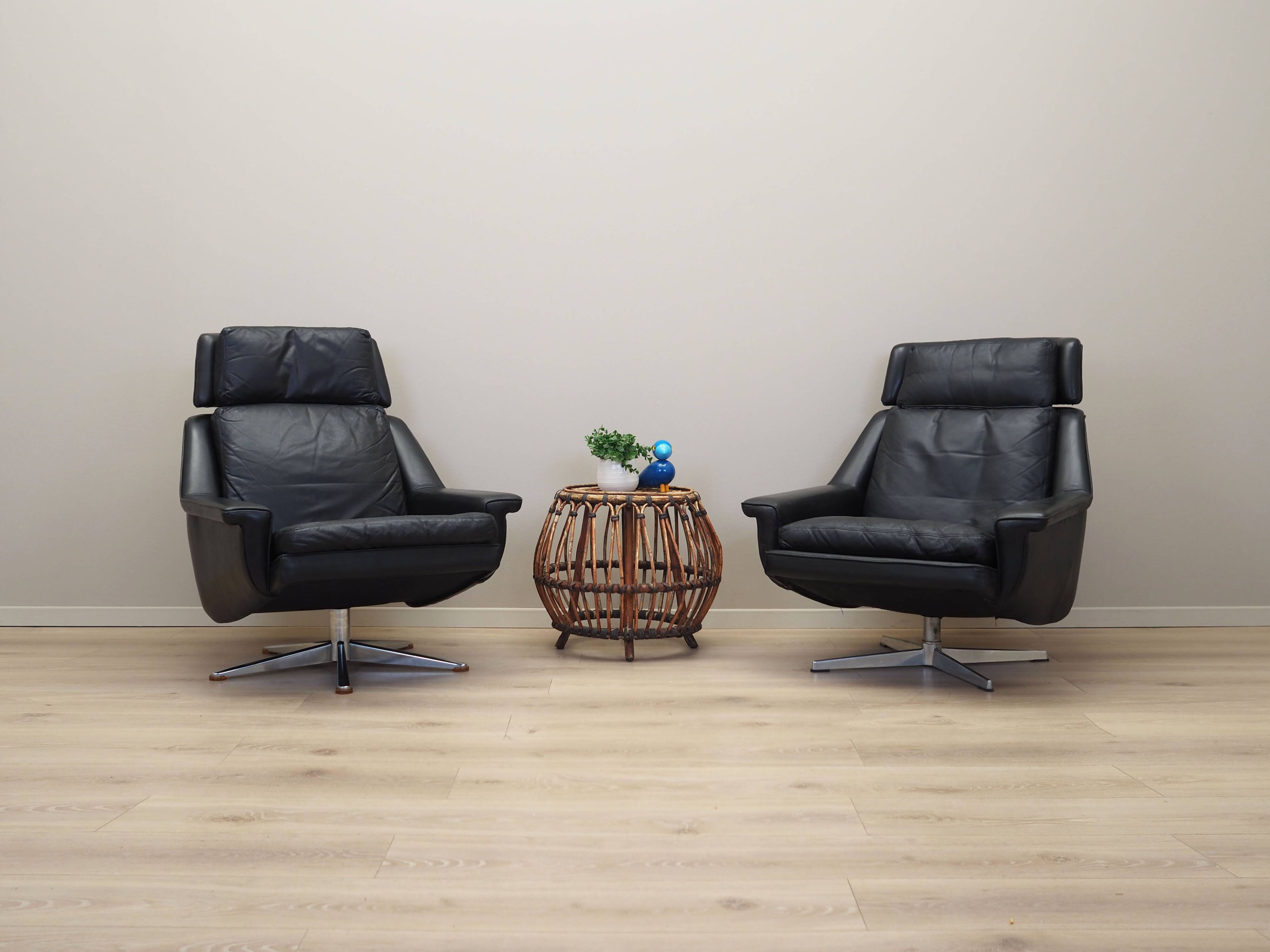 Swivel armchair, Danish design, 1970s, designer: Werner Langenfeld, manufac