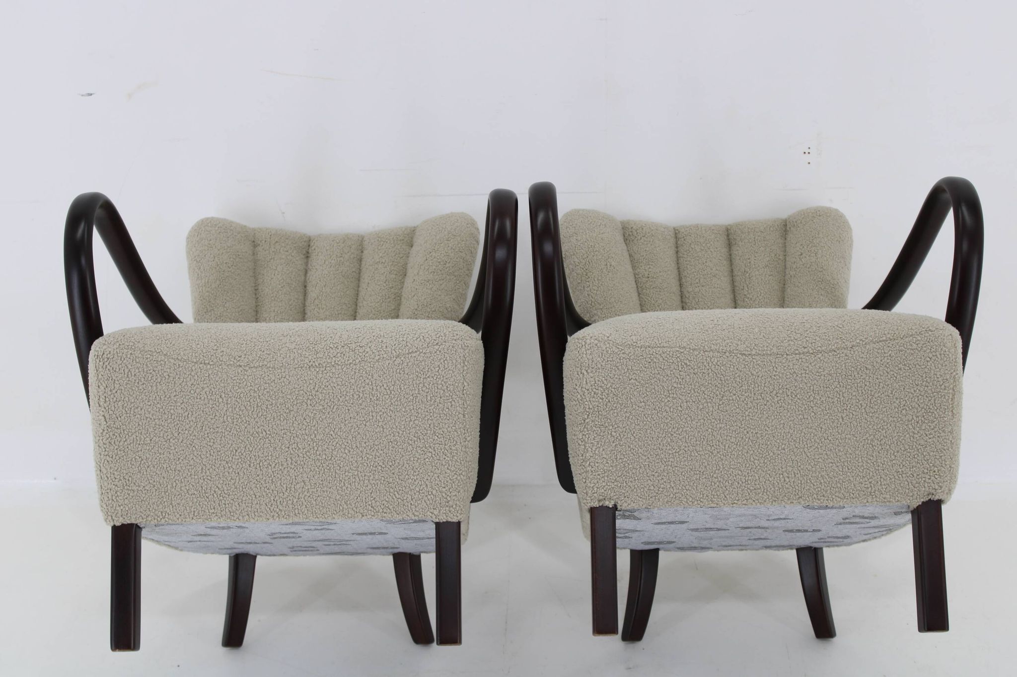 1930s Pair of Jindrich Halabala Art Deco H-237 Armchairs in Bouclé, Restored