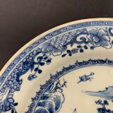 Chinese plate inspired by the company of the Indies family white blue late nineteenth century