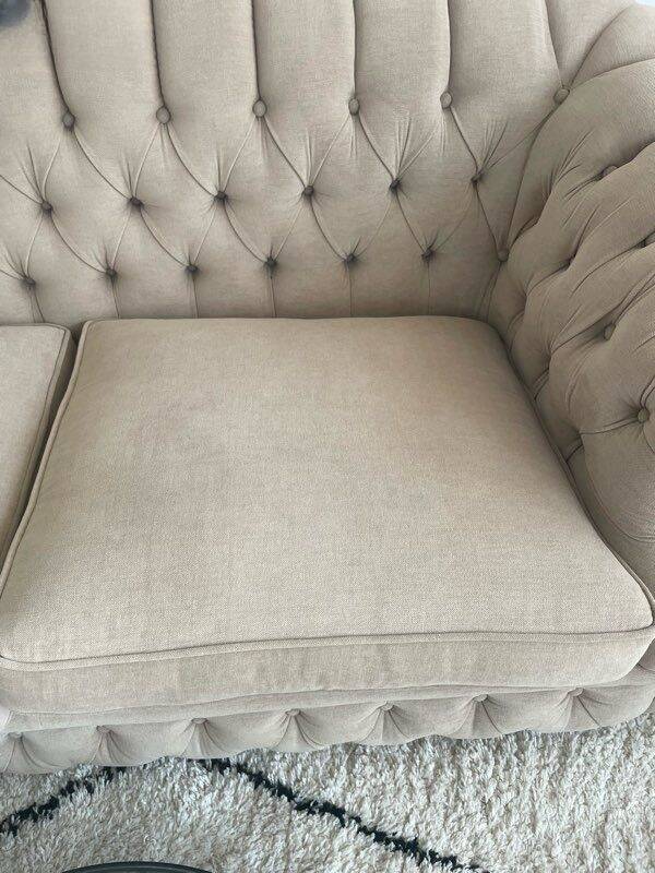 Chesterfield Bradwell sofa, 180 cm, custom-made, as good as new.