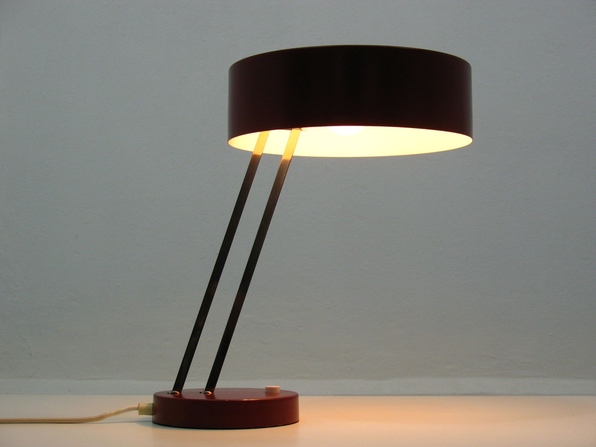 Lampe de table par Kaiser Leuchten, années 1960