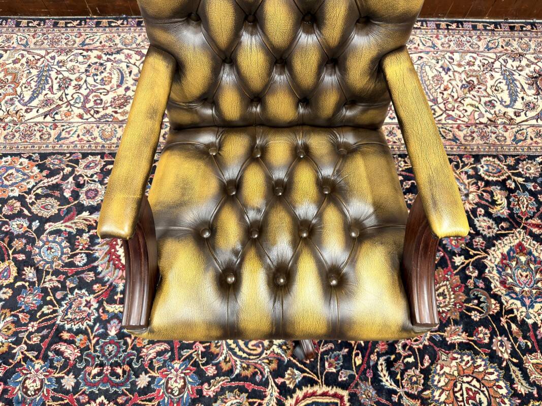 Classic English Chesterfield Office Chair
