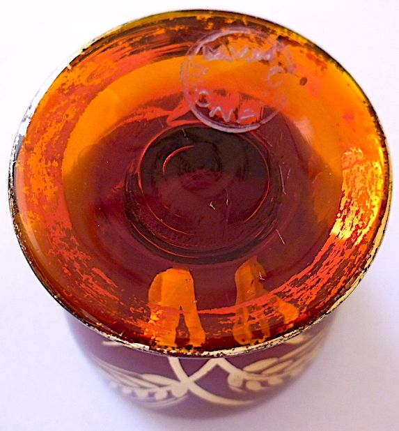 Suite of twelve glasses of vodka or sake in Monte Carlo crystal