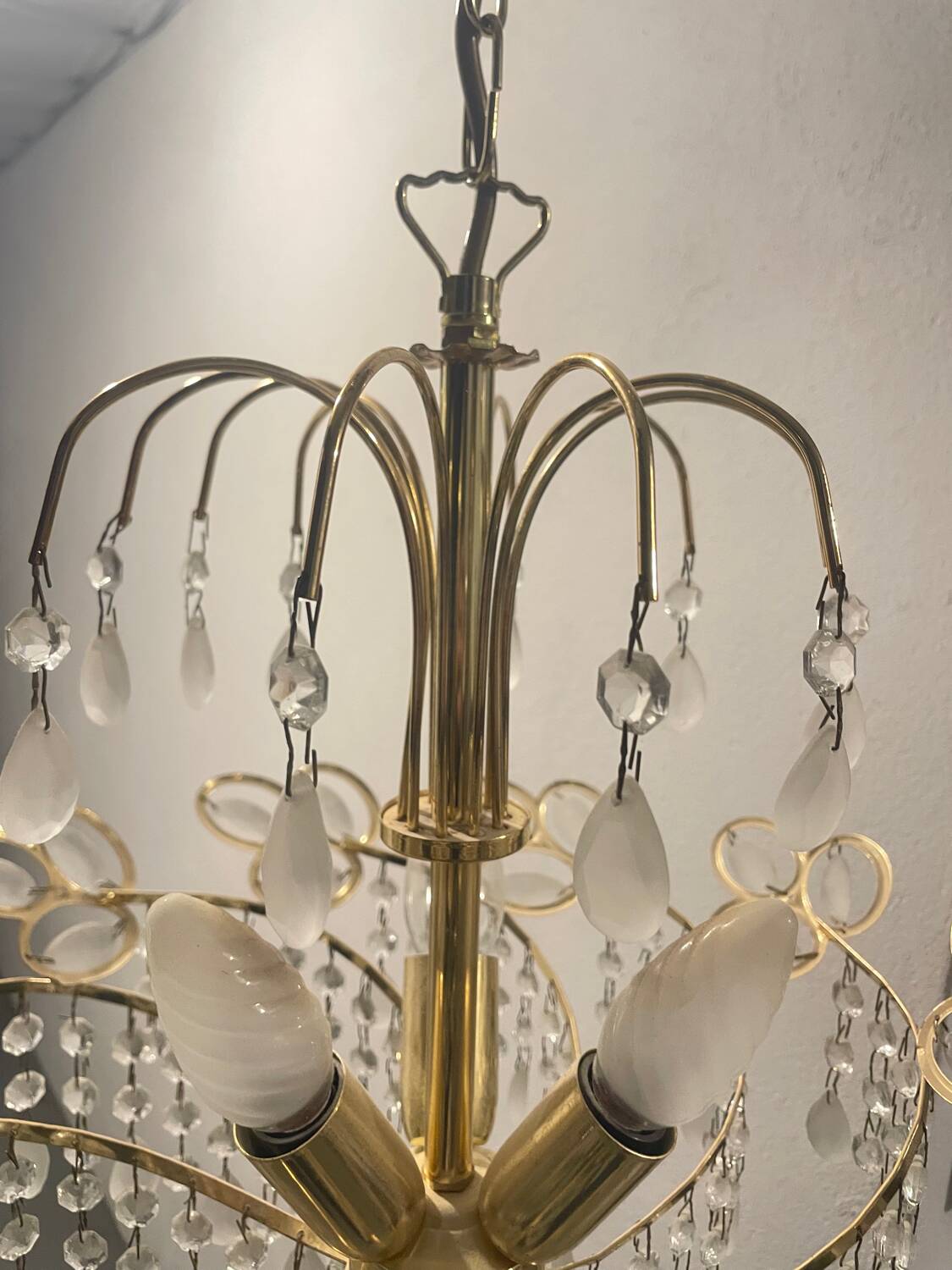 1980s chandelier with pendants