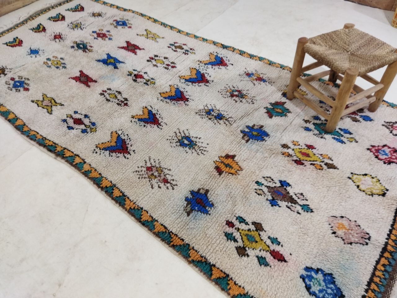 Handmade Moroccan Berber carpet 265 X 120 CM