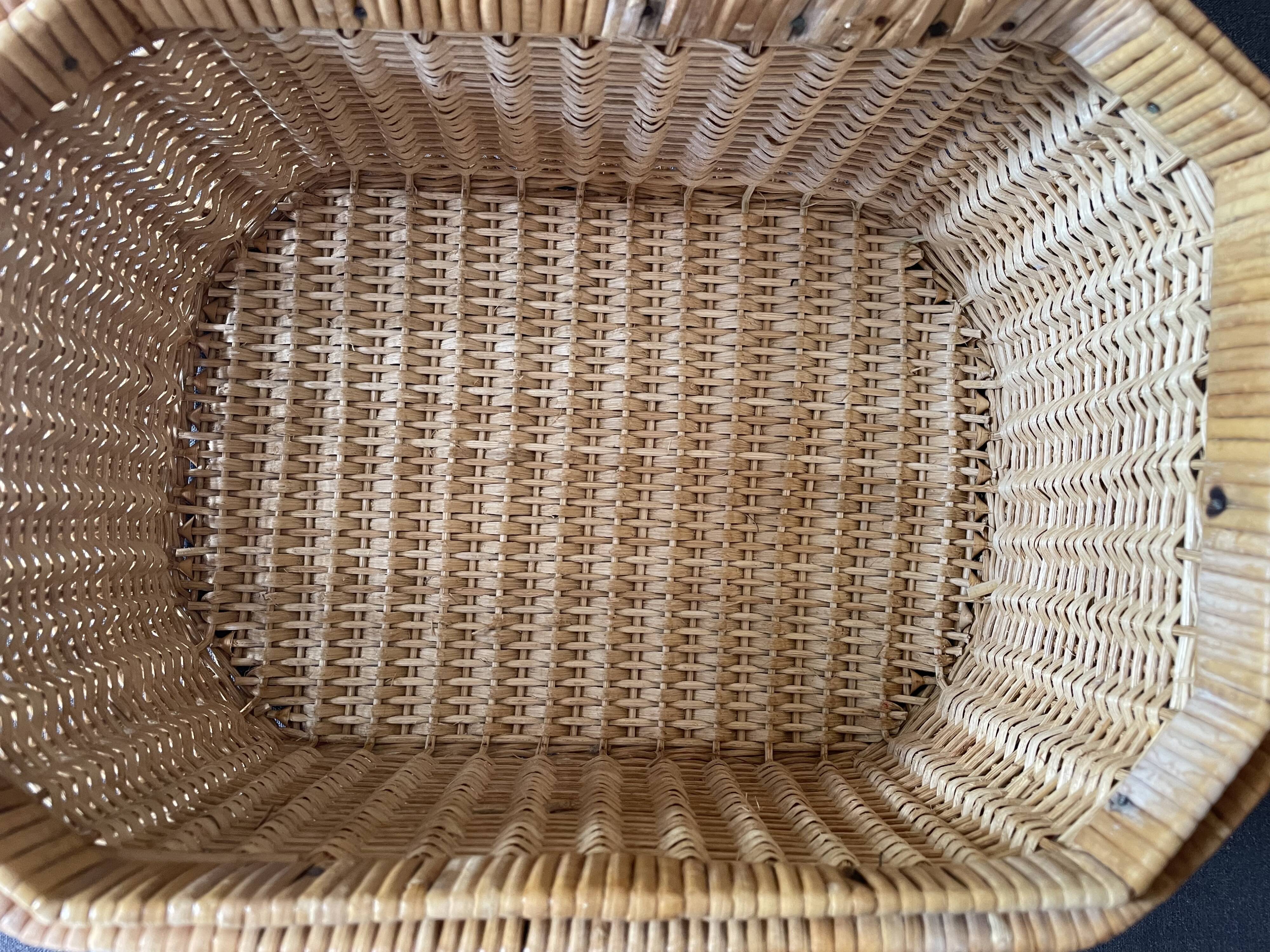 Rattan marrow case