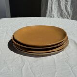 Set of 4 vintage stoneware plates, including 2 with floral motifs