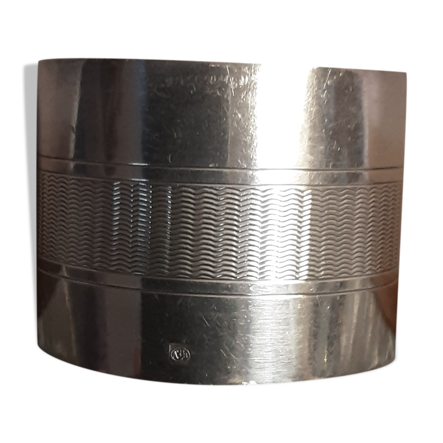 Silver plated towel round - vintage