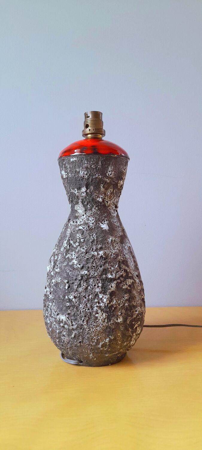Fat lava 50s lamp base