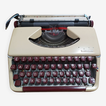 Vintage Olympia Werke Splendid 66 typewriter in its carrying case