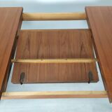 Scandinavian extendable table teak
