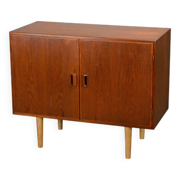 Børge Mogensen Cabinet or small Sideboard in teak and oak, Søborg Møbler