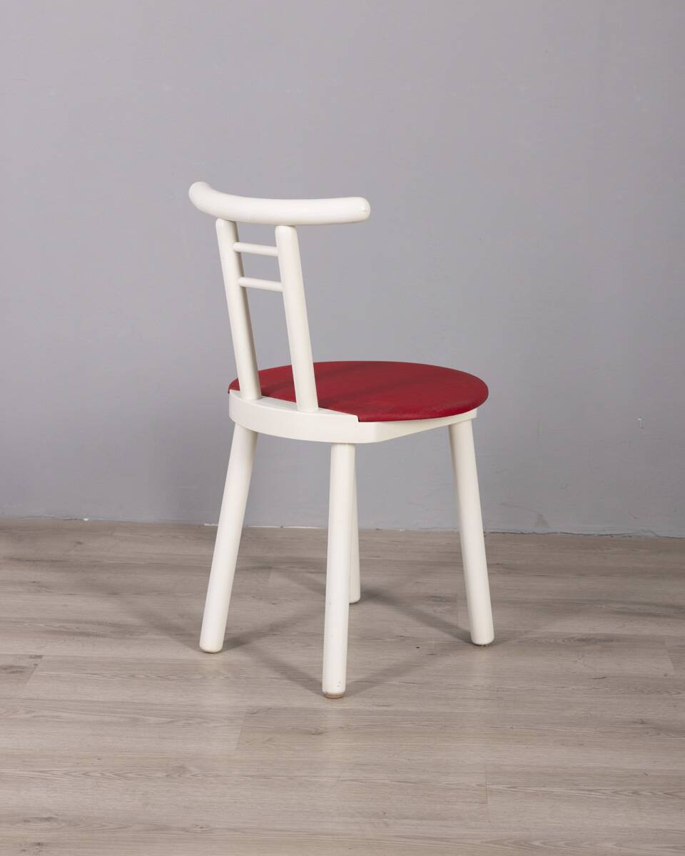 Set of 4 vintage 1980s chairs in wood and red vinyl, italian design