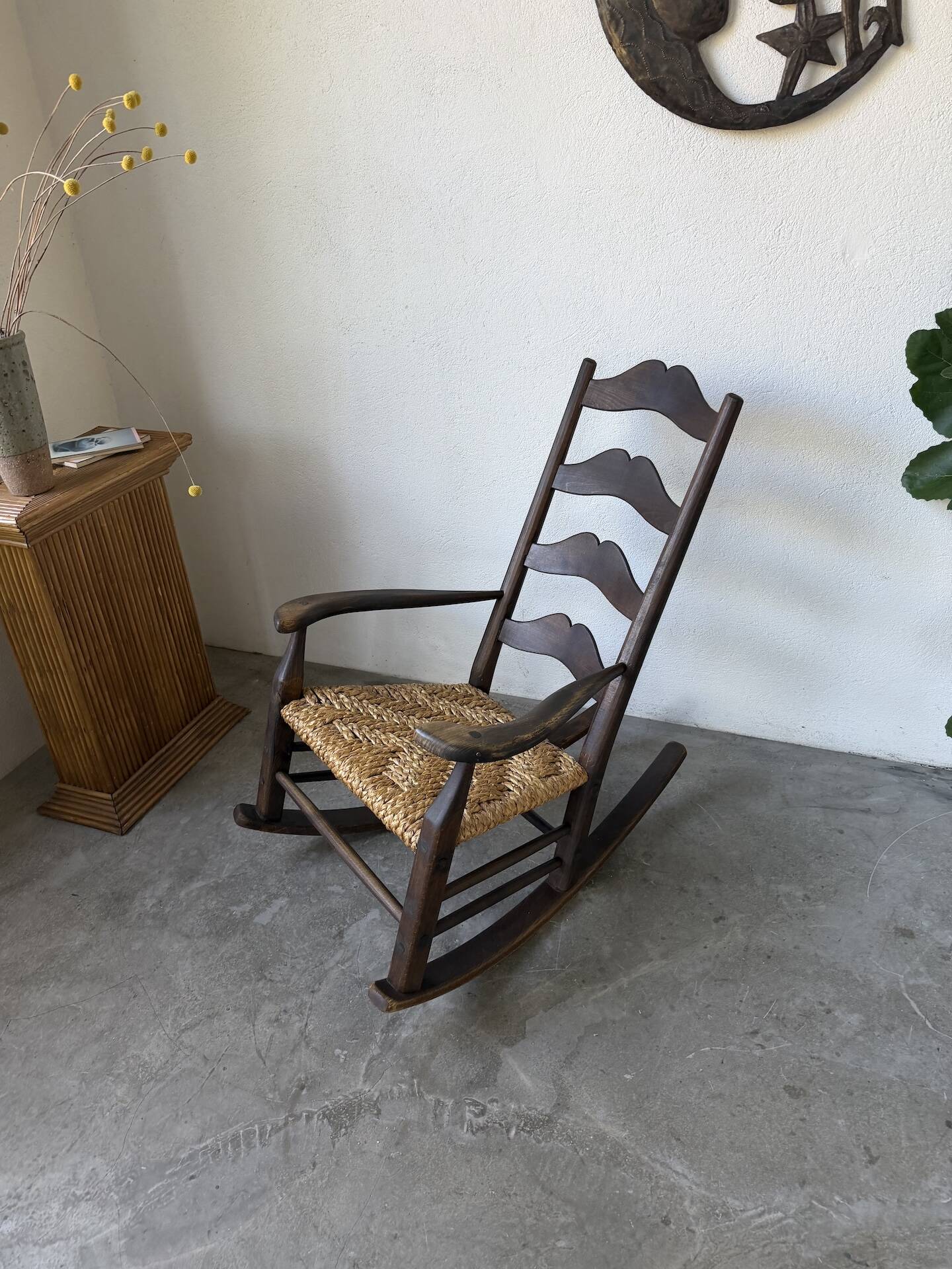 Rocking chair 1900 France cord