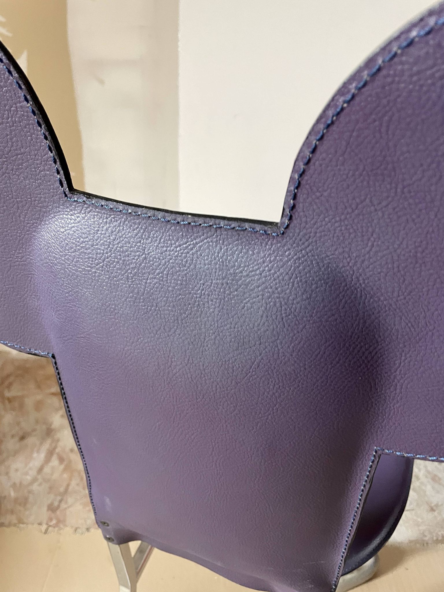 Javier Mariscal chair - "Garriris" model purple leather