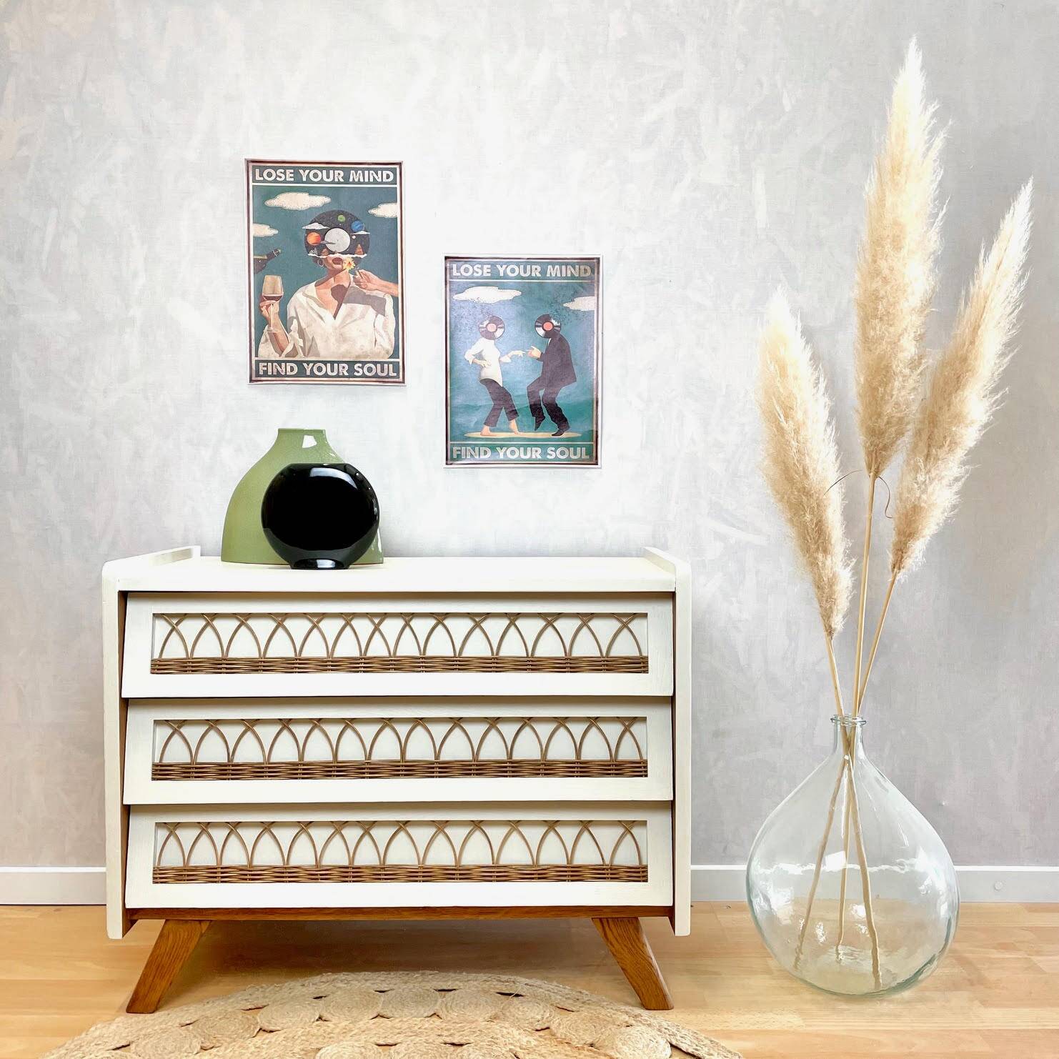 Vintage chest of drawers