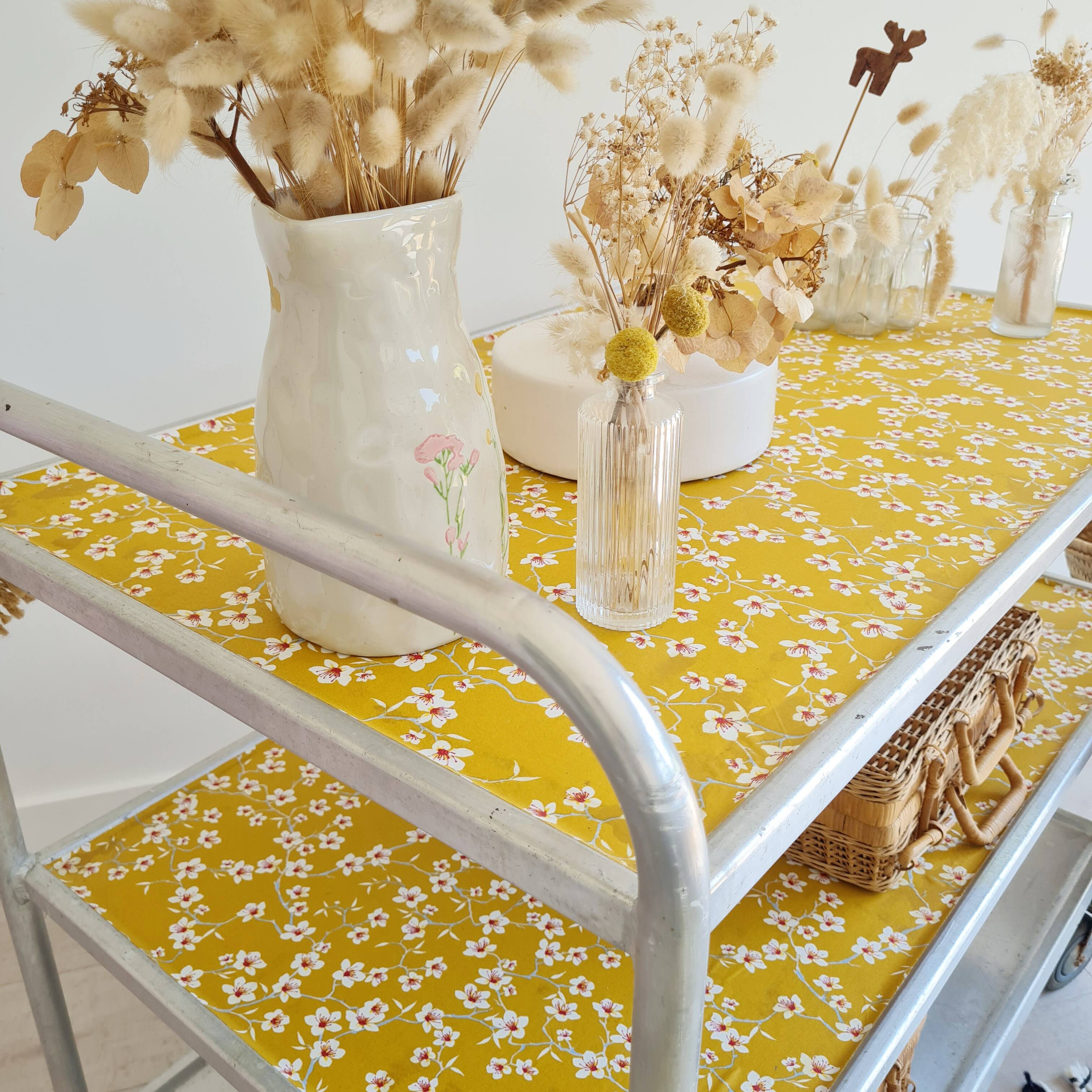 Industrial trolley - Chrome serving cart with floral trays