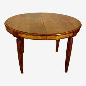 OVAL TABLE Art Deco period 1920 in solid oak, possibility of extensions