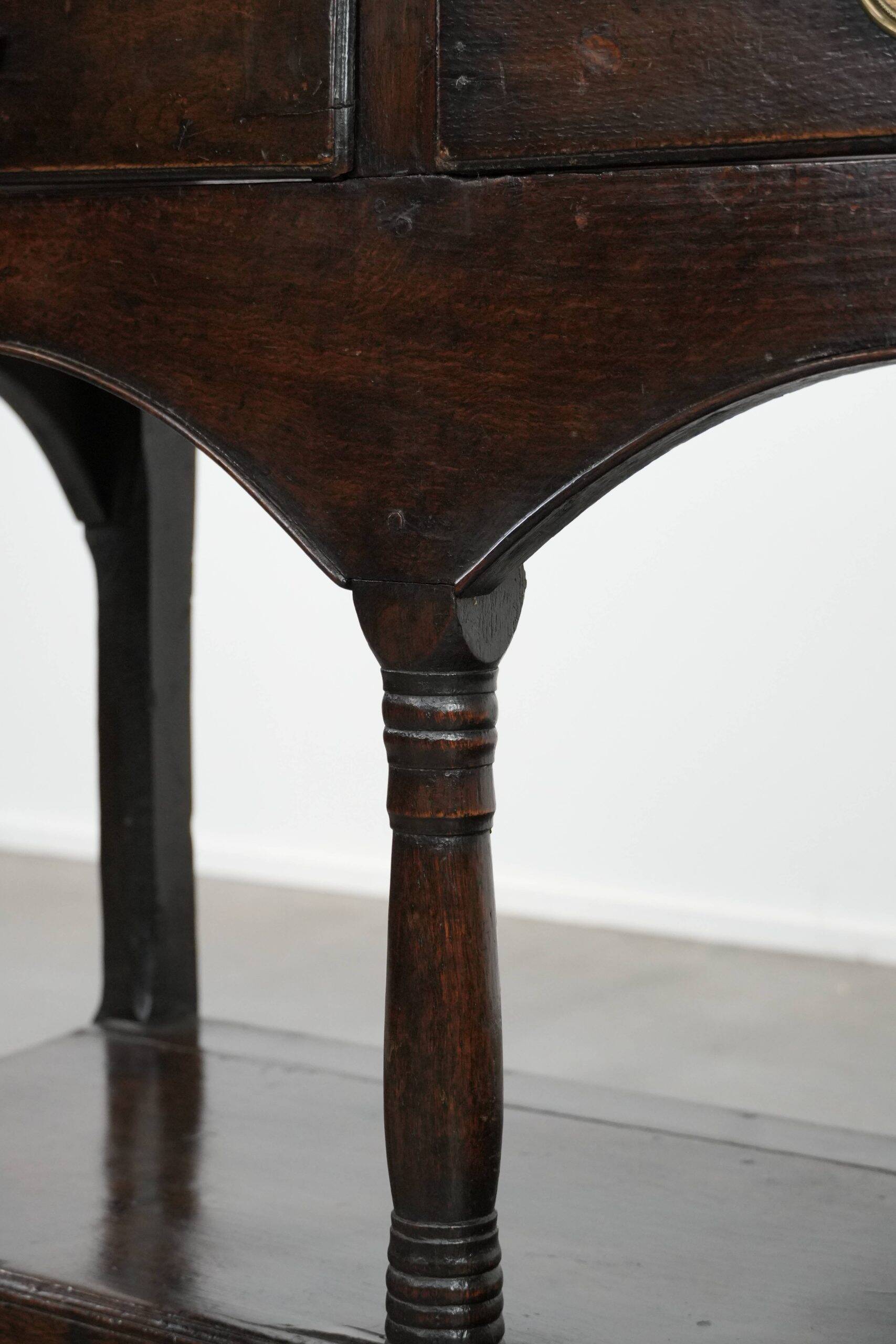 Antique 18th century English side table/dresser made of oak