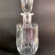 Élégante carafe en cristal taillé Baccarat