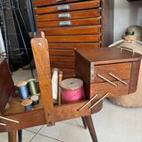 Travailleuse pied compas vintage