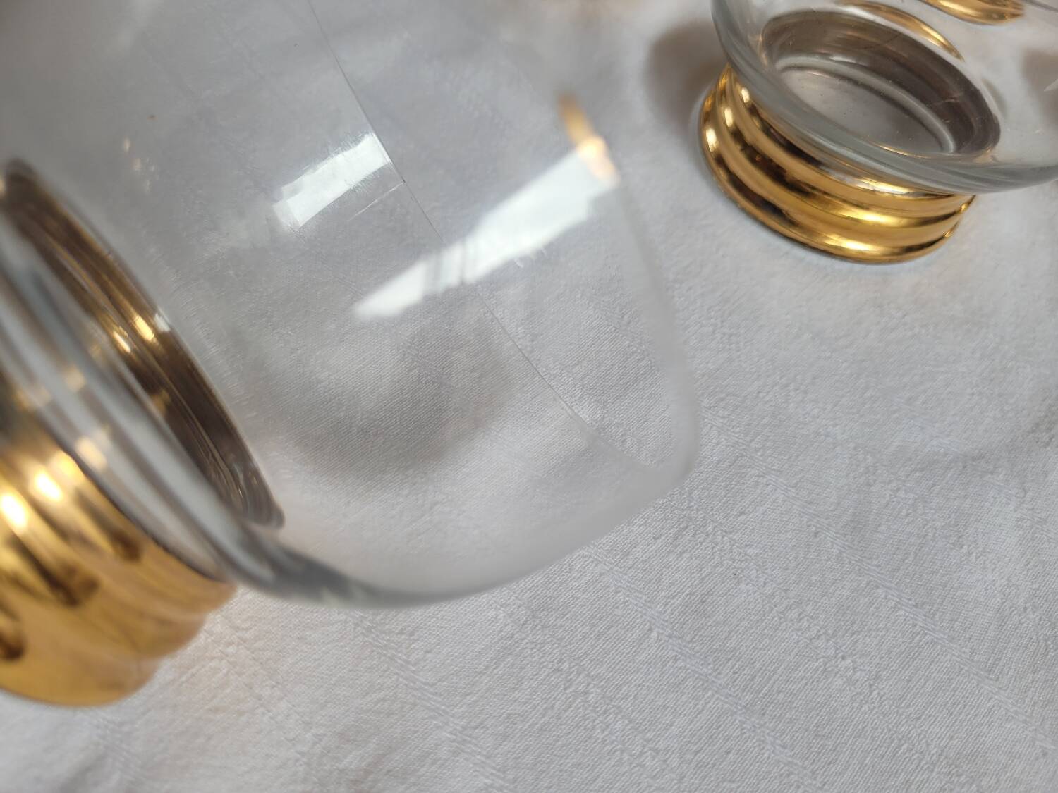 Champagne coupes