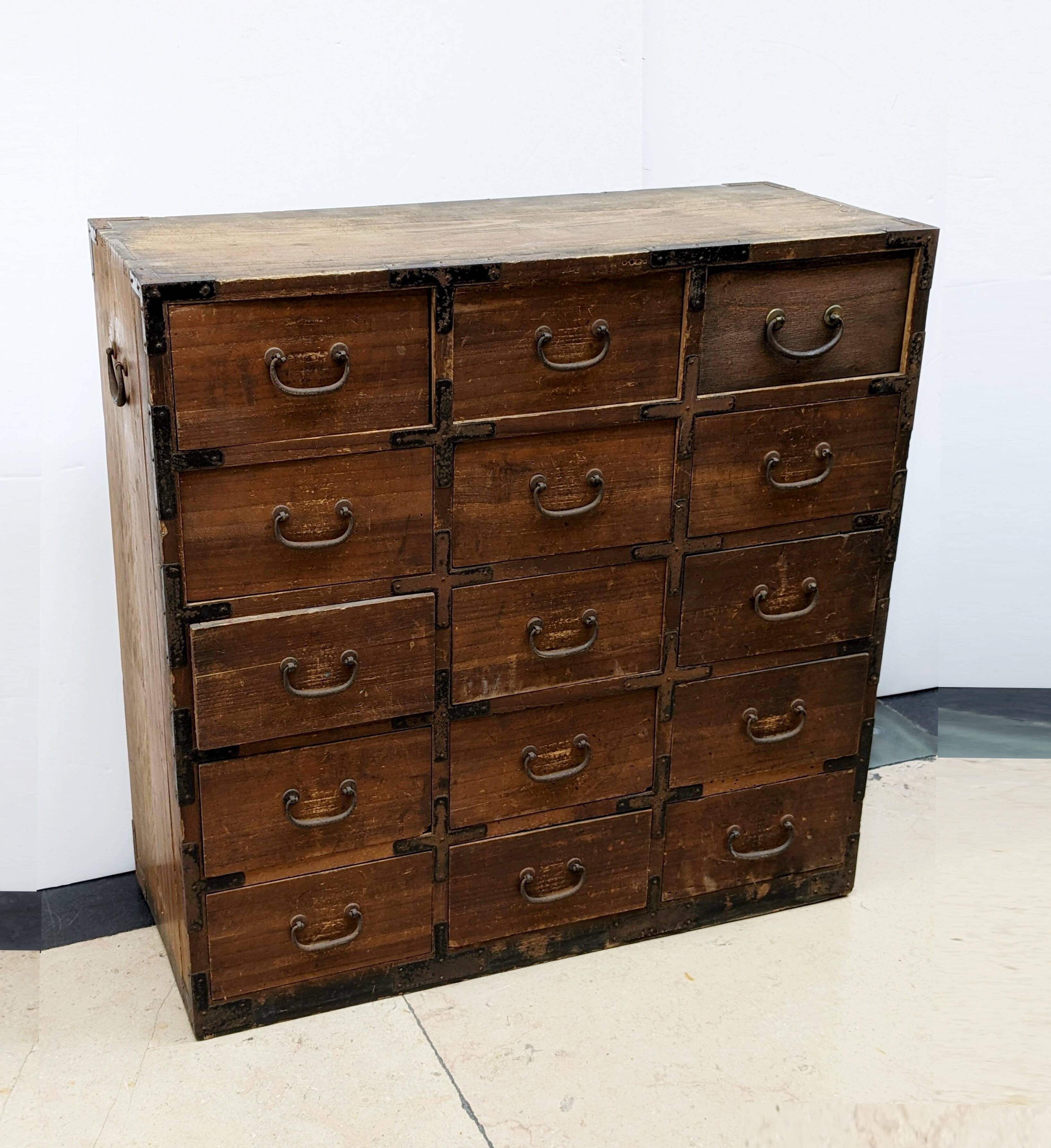 Professional furniture Japan 19th century