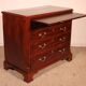 Commode d'époque George III En Acajou avec tirette - 18° Siècle