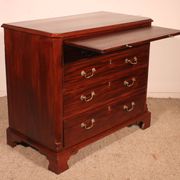 Commode d'époque George III En Acajou avec tirette - 18° Siècle