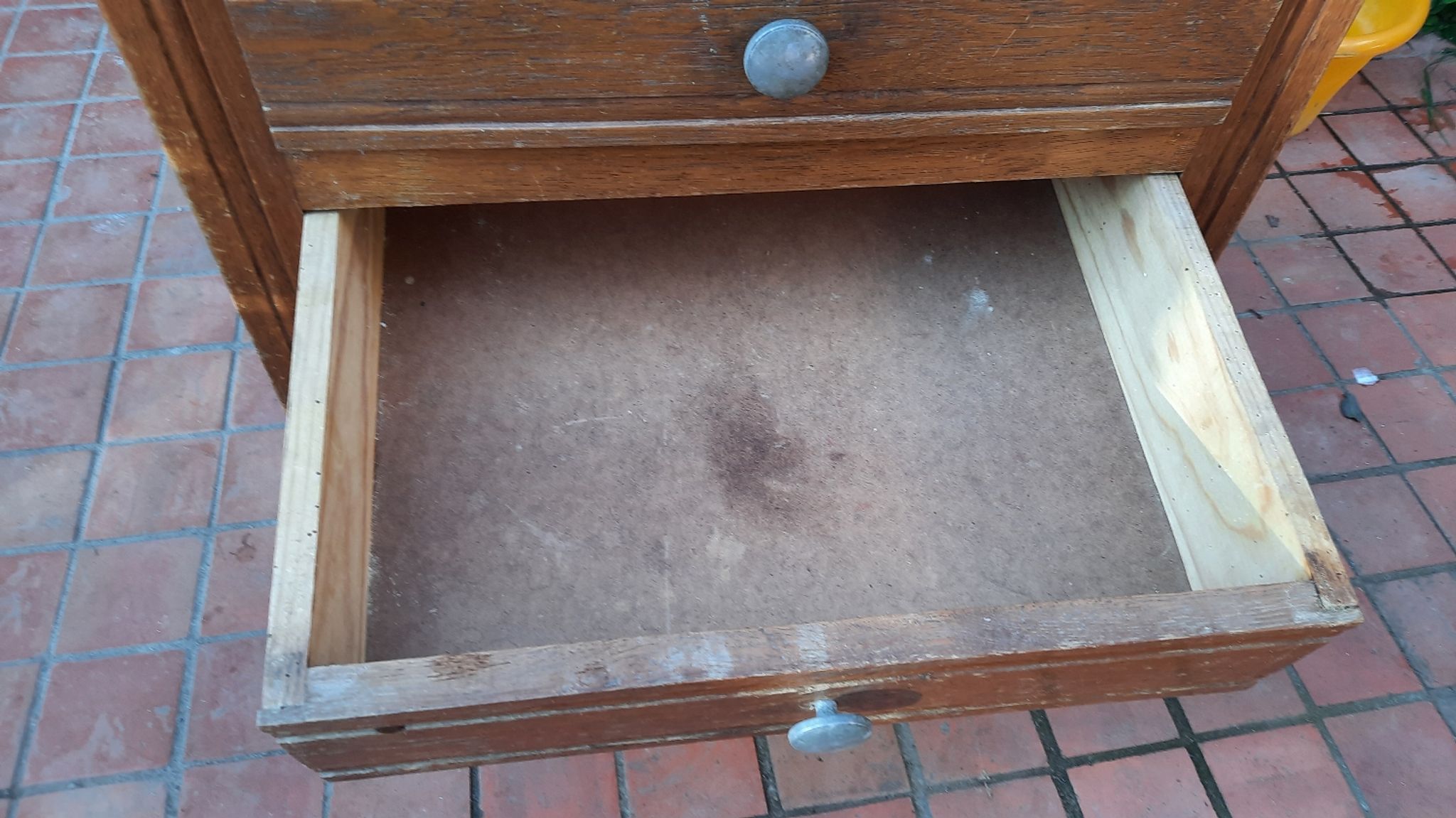 Vintage chest of drawers
