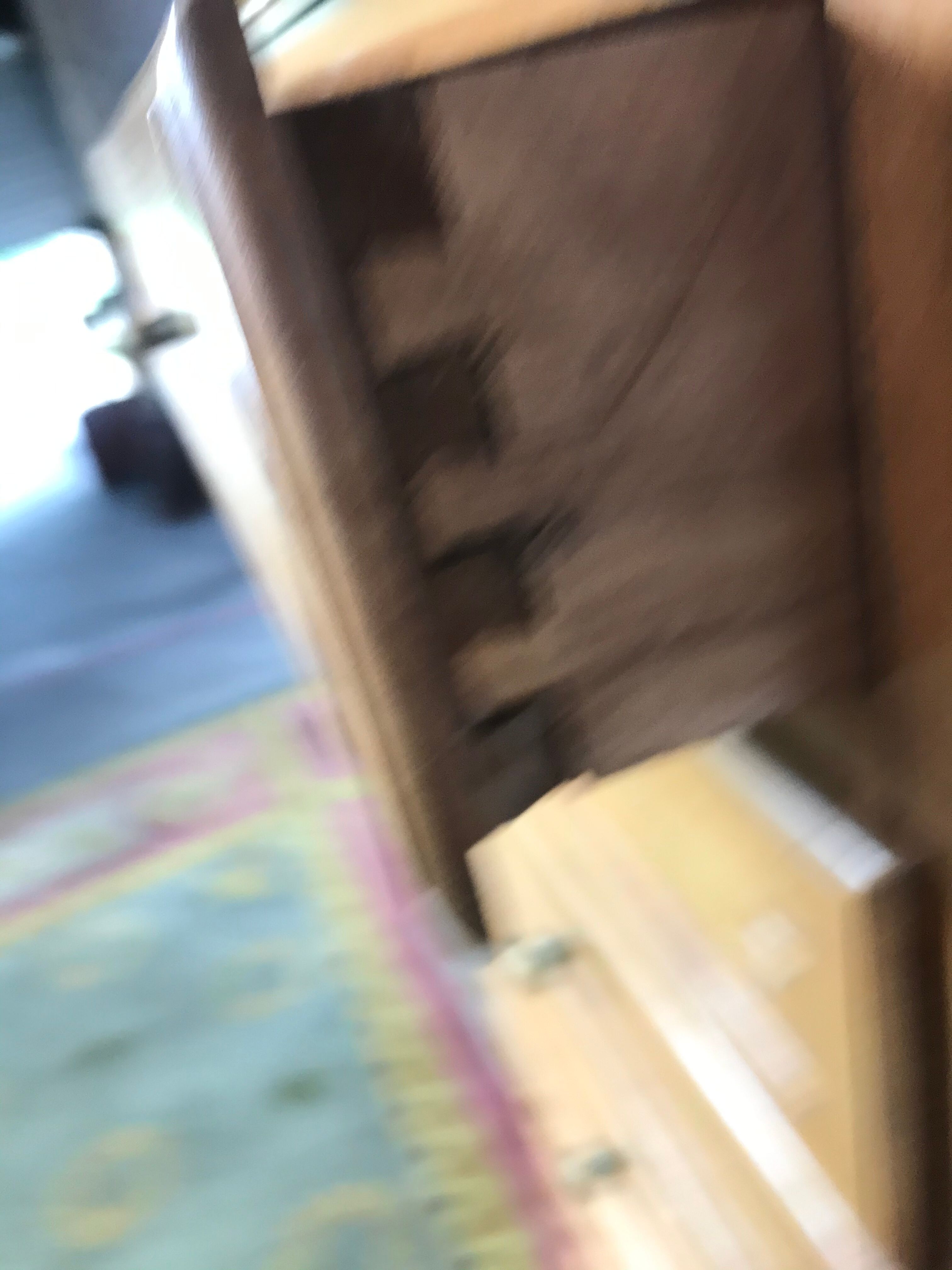 Regency-style massive cherry-style handy