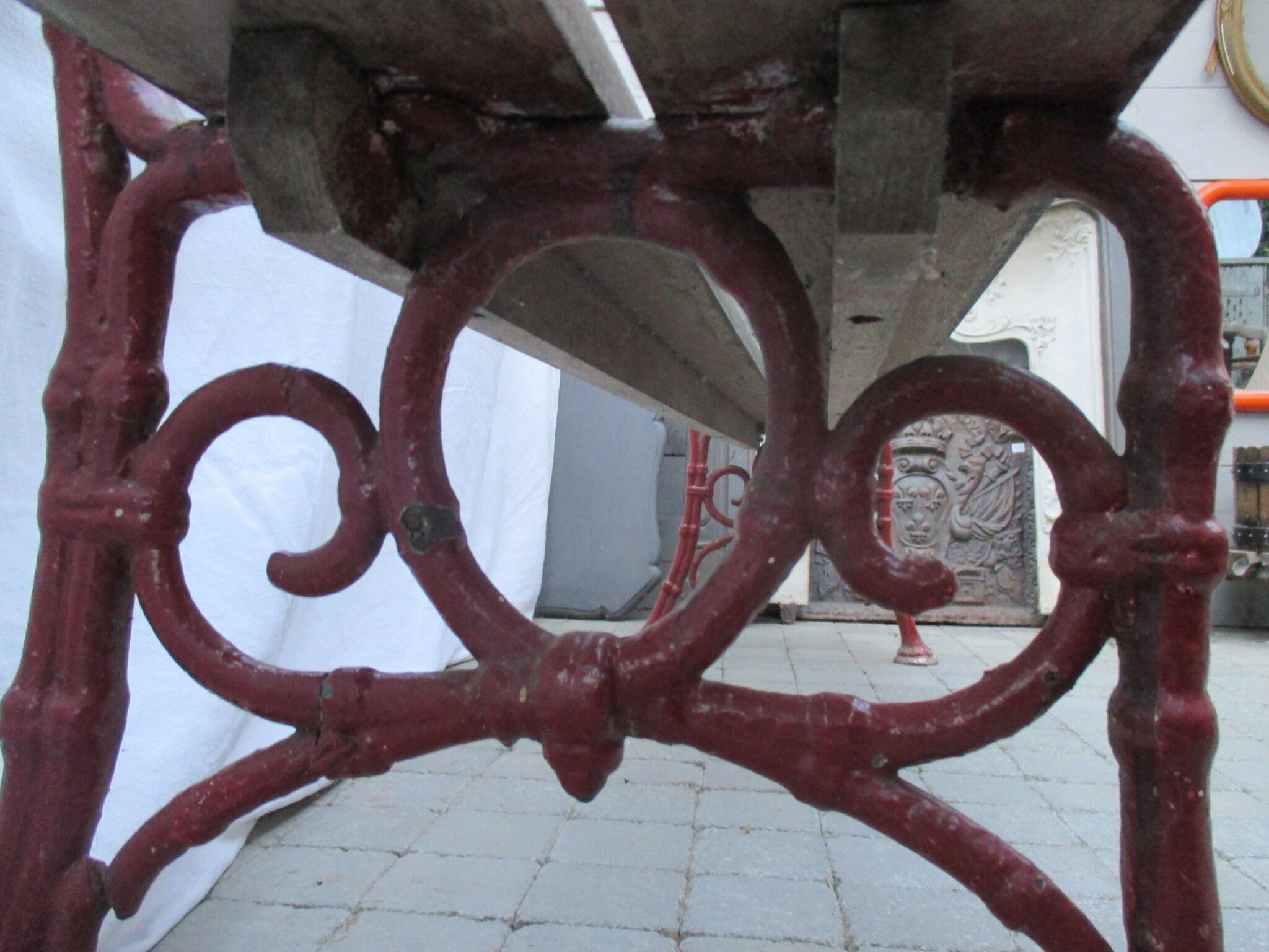 garden bench with feet in cast iron garden bench