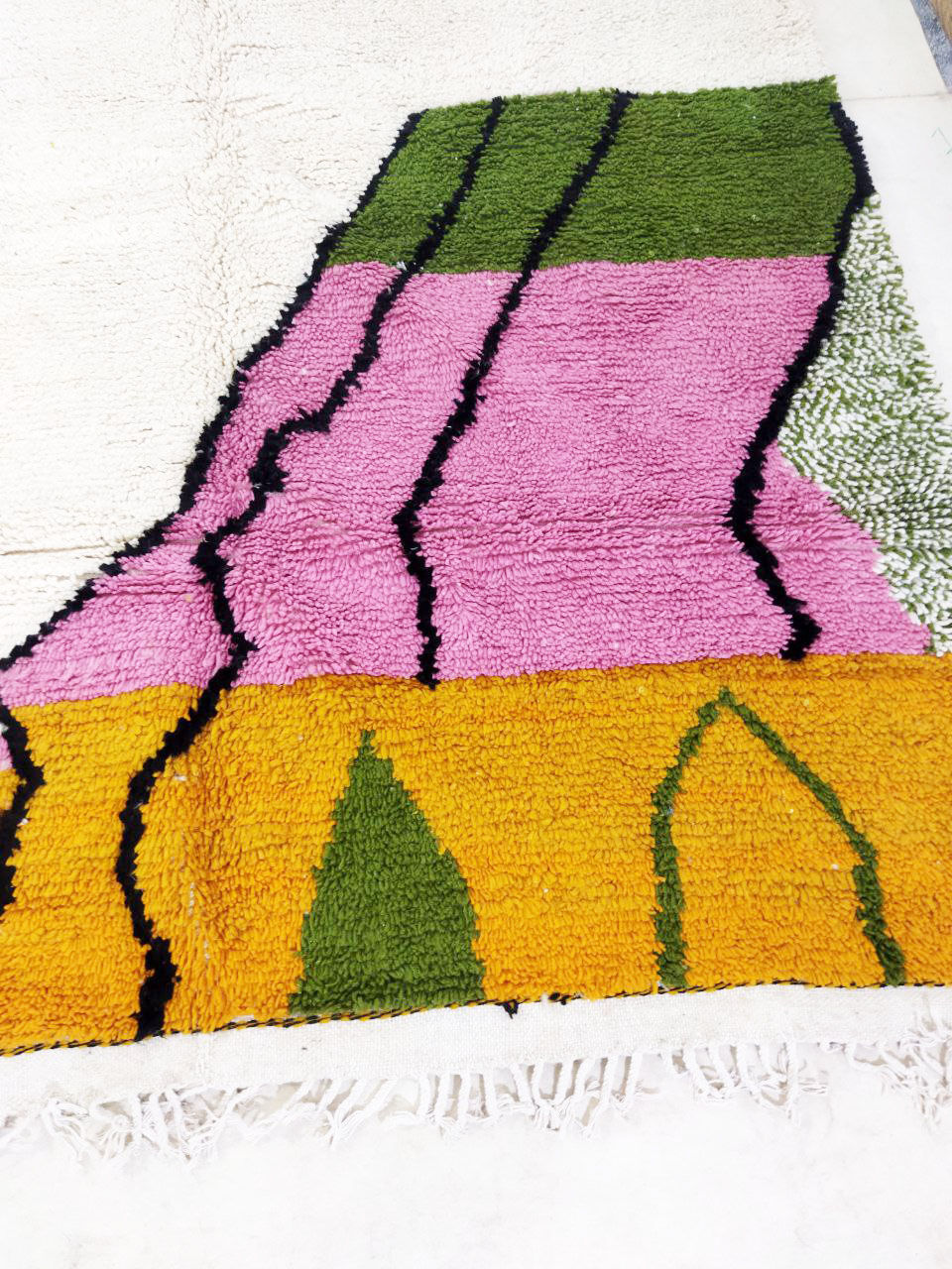 Moroccan berber carpet 266x194cm