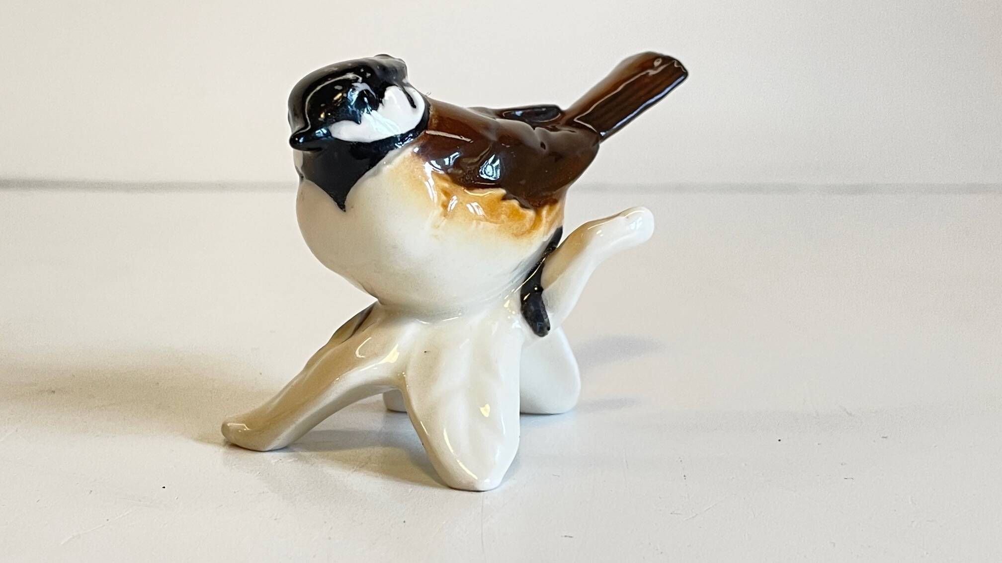 Small bird vintage german porcelain