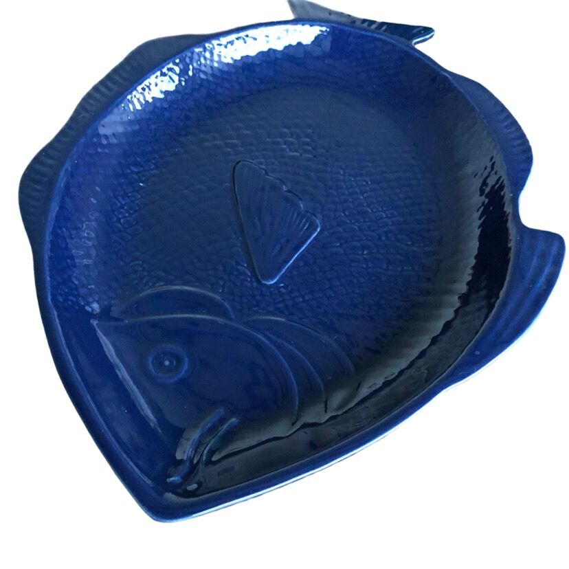 Large dish ceramic fish