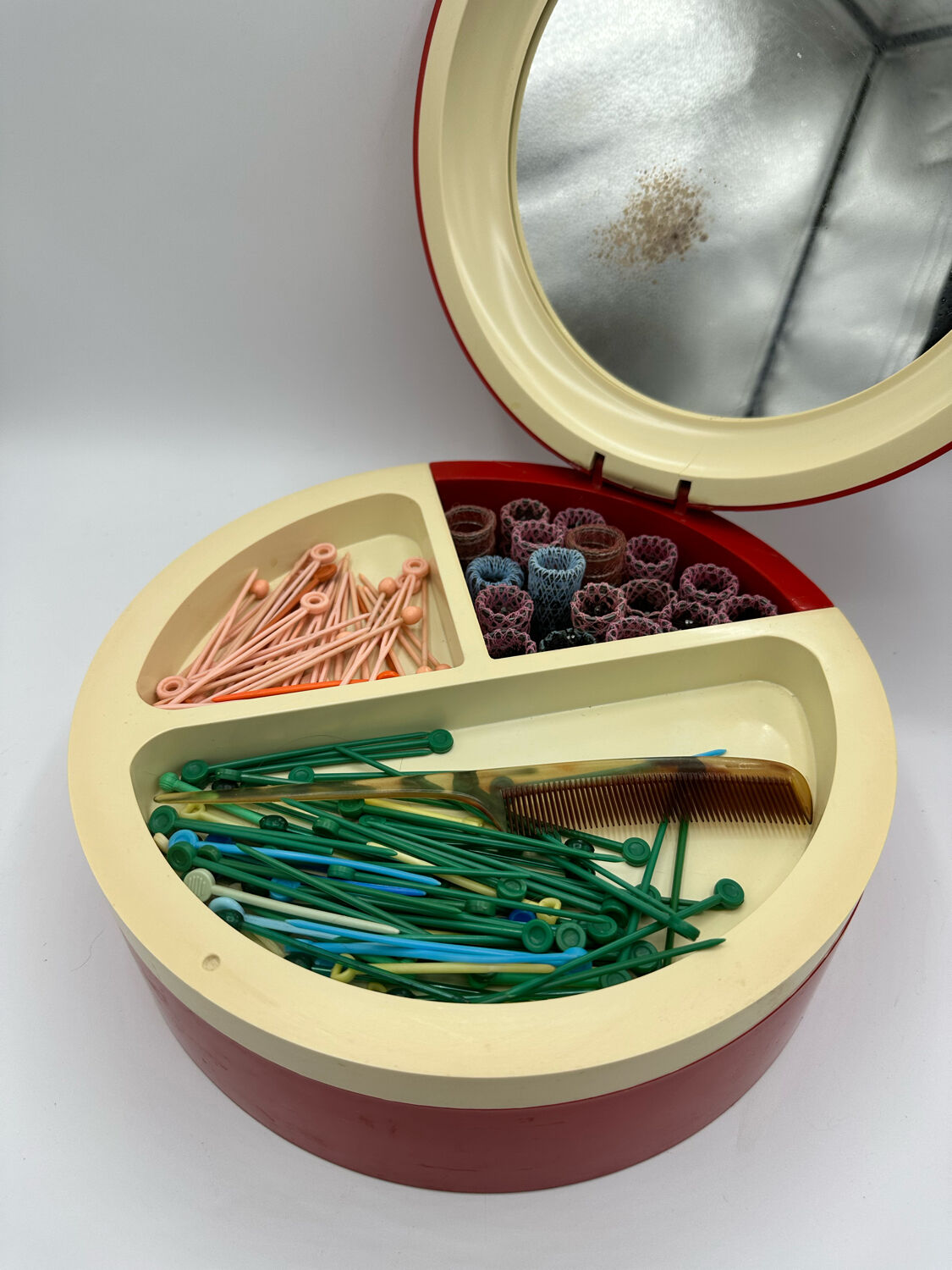 Vintage hairdresser worker