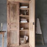 Armoire parisienne