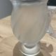 Decorative vase with birds in Lalique crystal, France, signed by the brand.