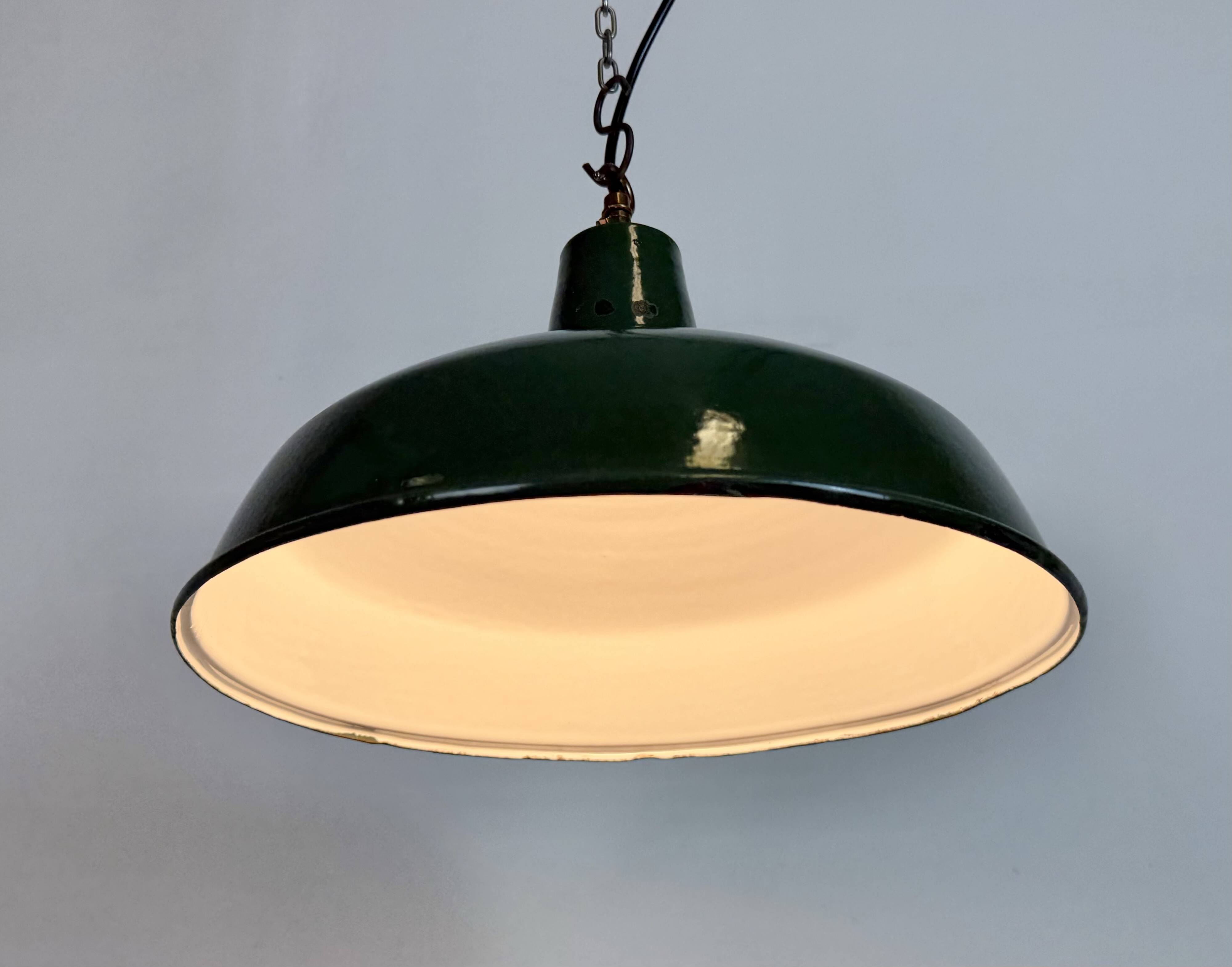 Industrial British Green Enamel Factory Pendant Lamp, 1960s