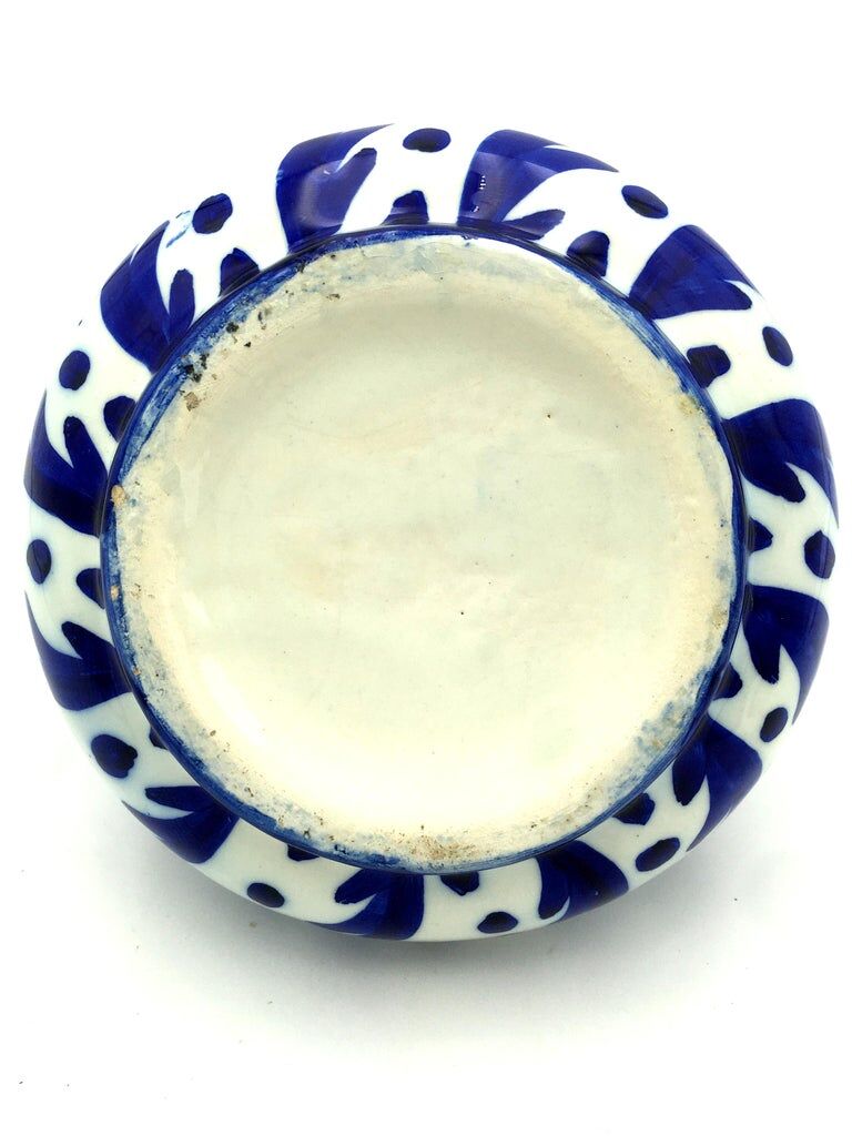 Urn with 3 handles, Fajalauza, circa 1900