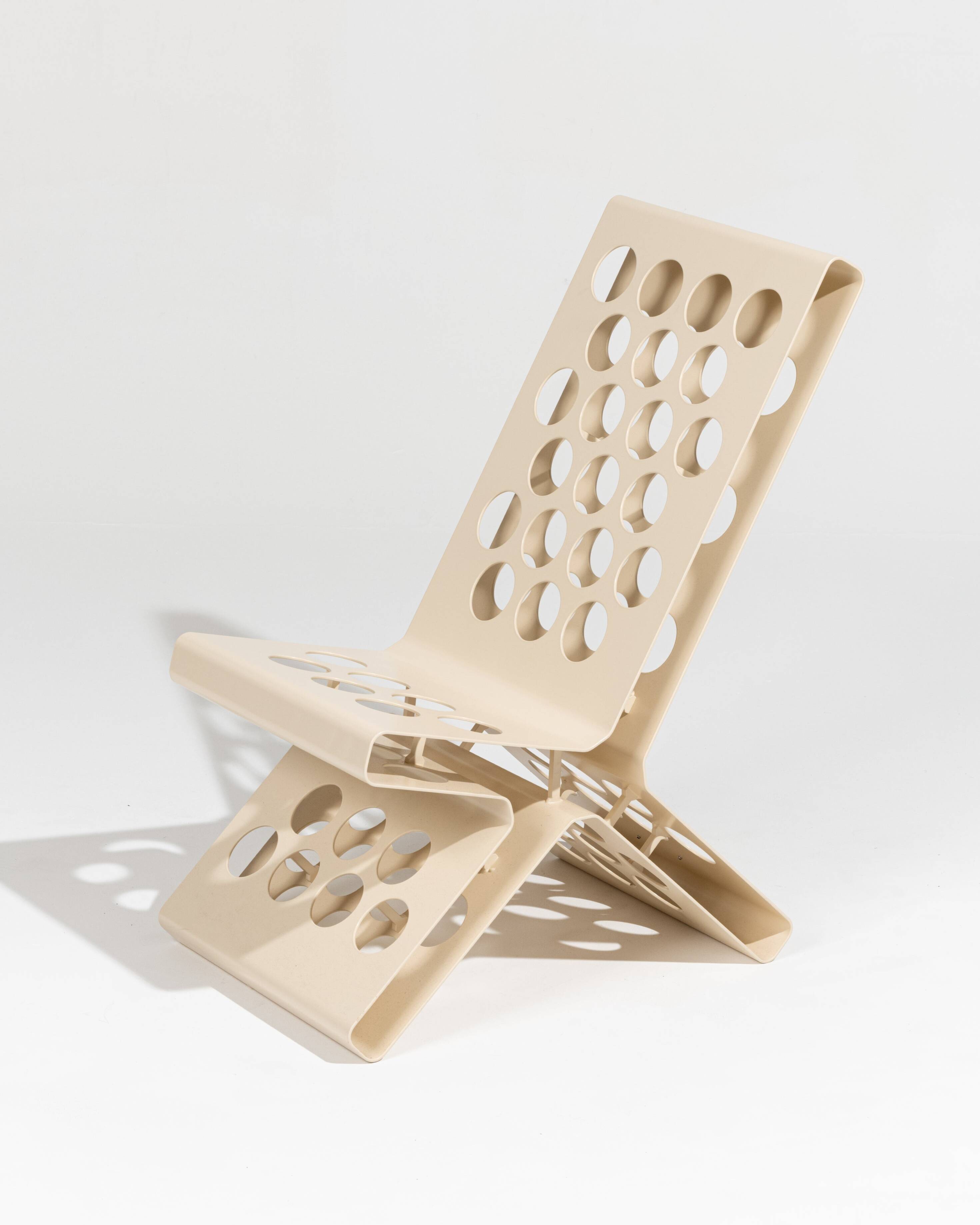 "DKR" CHAIR