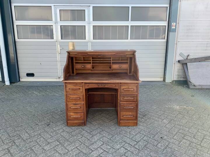 Bureau à volets en chêne