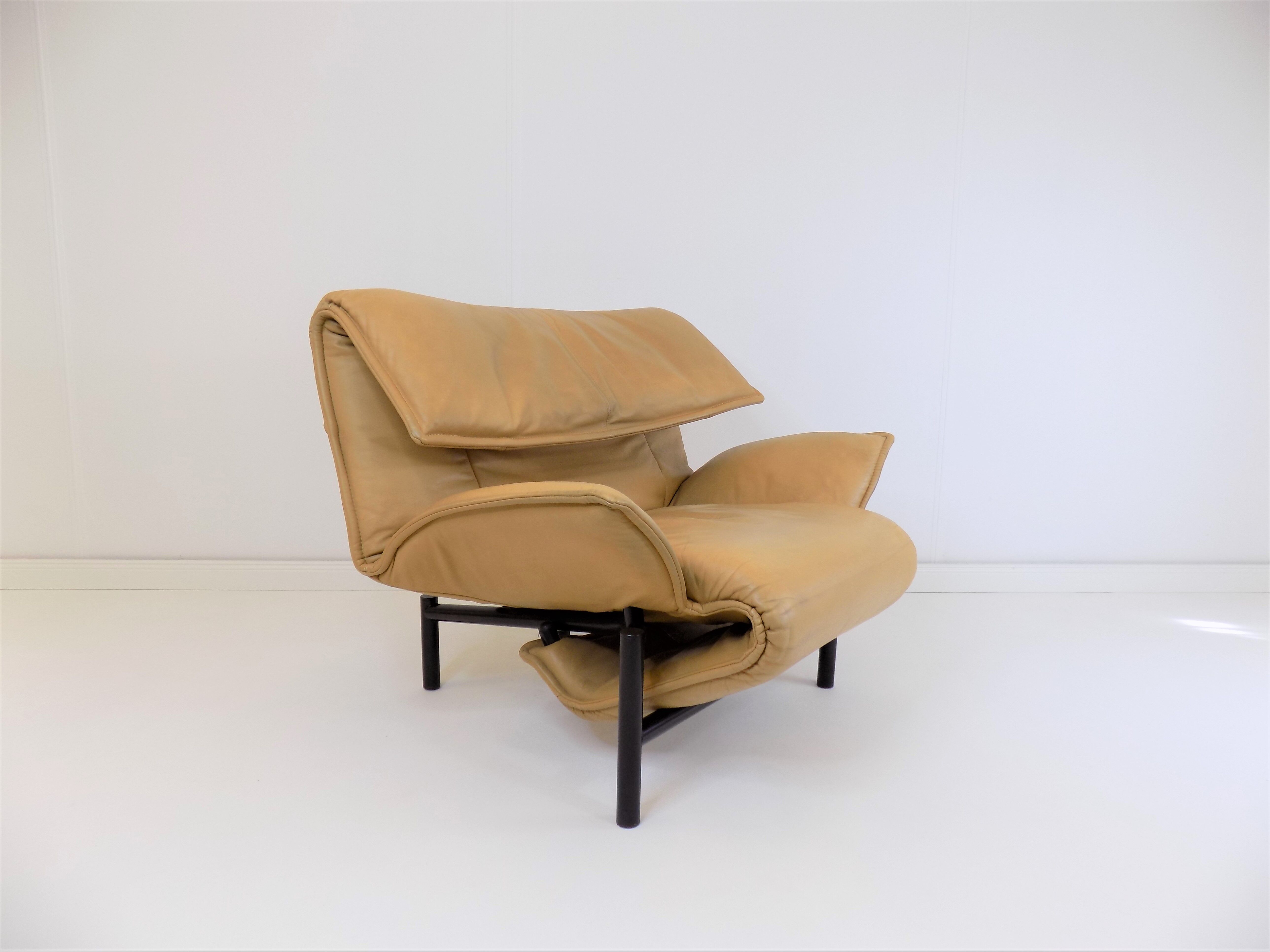 Cassina Veranda leather armchair by Vico Magistretti