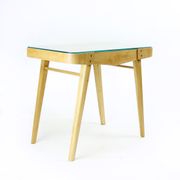 Table basse du milieu du siècle en chêne et verre, Tchécoslovaquie Années 1960