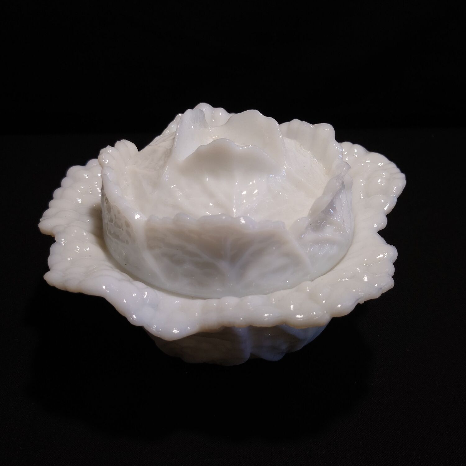 Bonbonnière Chou en opaline de Portieux