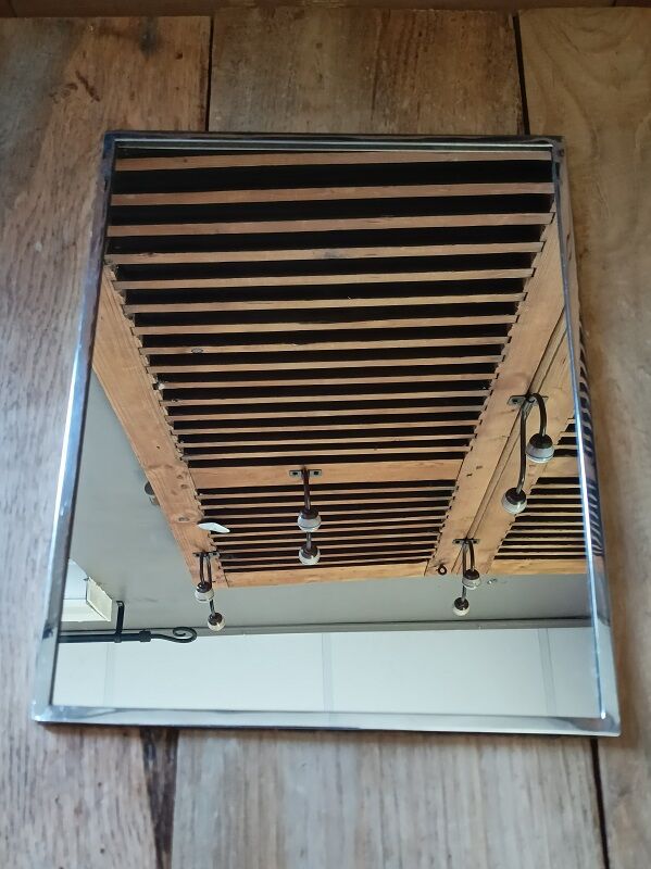 Barber mirror chromed metal surround dp 0823308