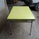Table formica
