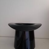 Vase chapeau haut de forme en verre noir