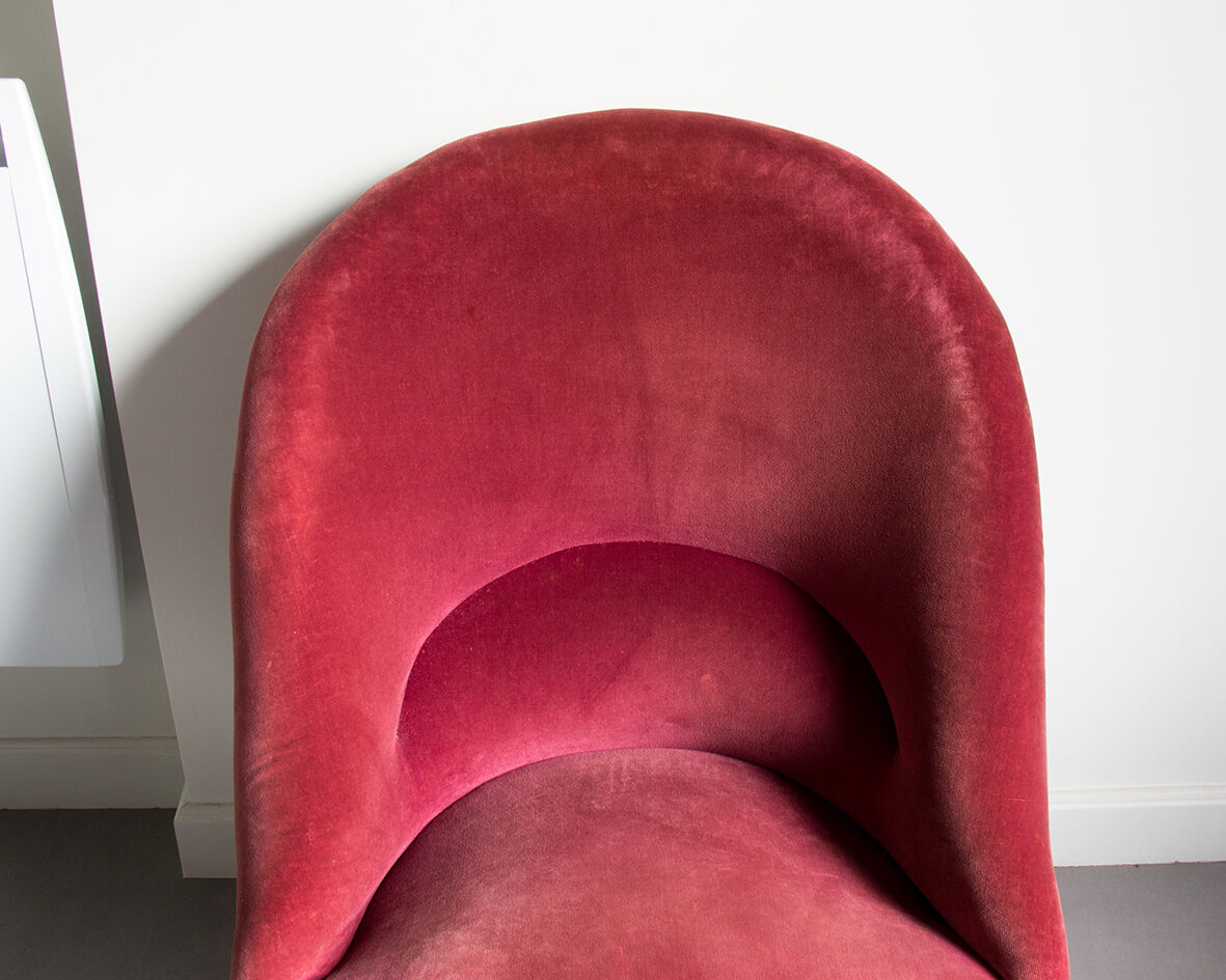 Toad silk velvet armchair